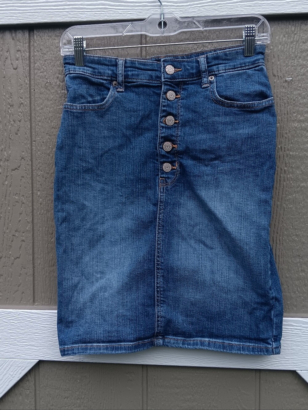 BANANA REPUBLIC Medium Wash Button Fly Denim Skirt Size 26/2